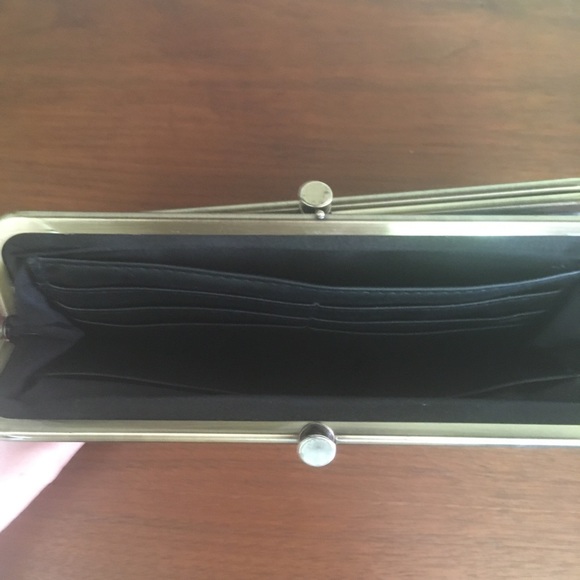 Geometric Print Clutch | ModCloth - Picture 4 of 6